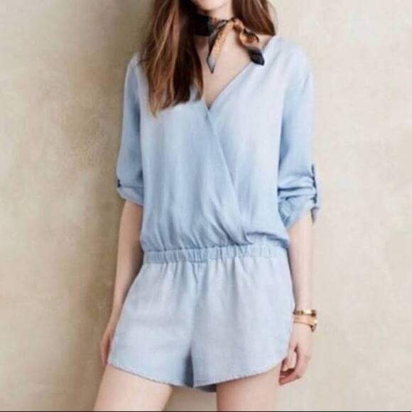 Cloth & Stone Surplice Chambray Romper Roll Tab S - Picture 4 of 5
